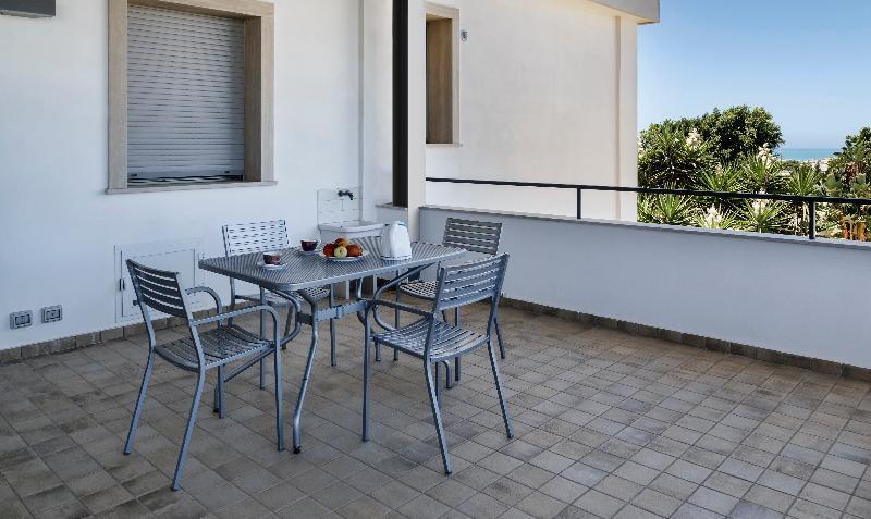 Sikelika Residence Sul Mare 스코글리티 외부 사진